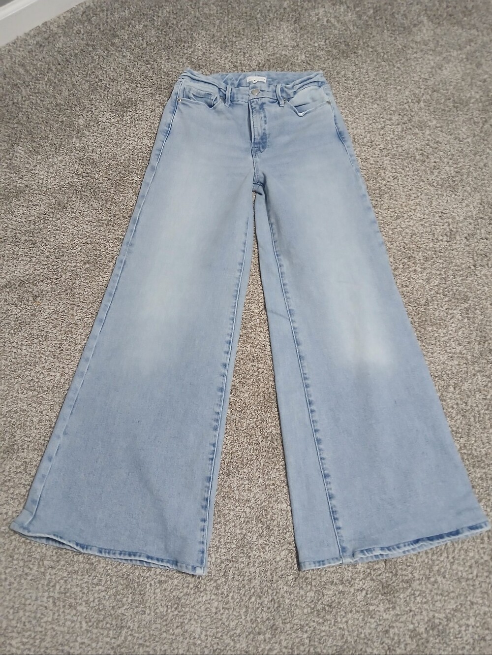Good American Light Blue Wide-Leg High-Rise Jeans Size 6/28.